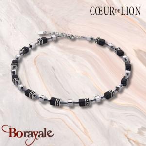 Nuance: 1317, Collier Géo cubes par Cœur de Lion